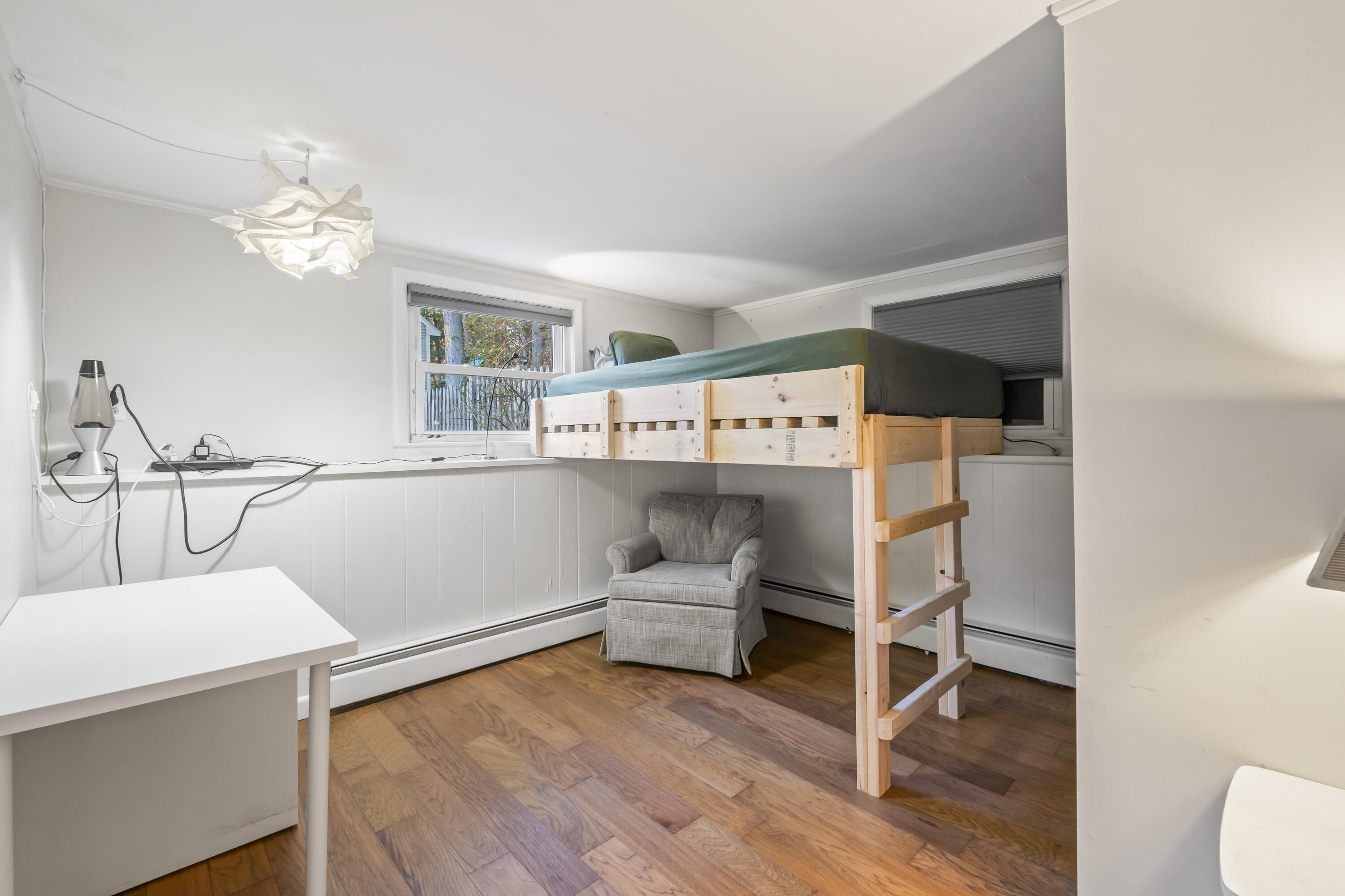 17 Knight Street Falmouth ME 04105