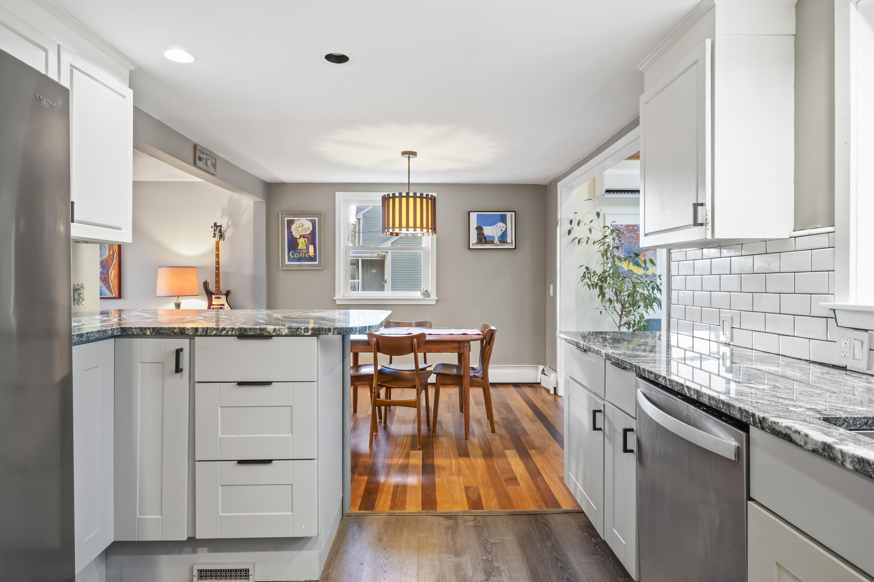 17 Knight Street Falmouth ME 04105
