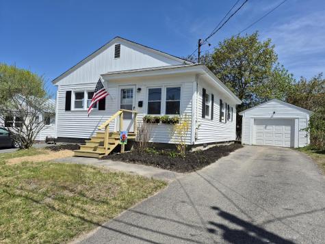 6 Keyes Street Fairfield ME 04937
