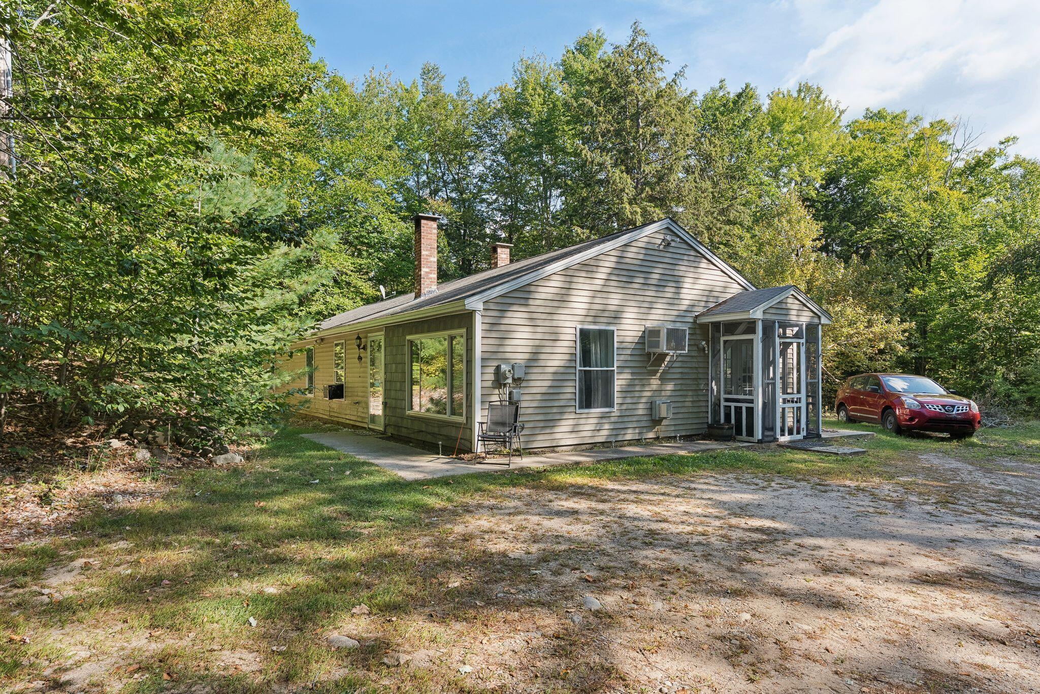 11 Old Thorne Road Baldwin ME 04024