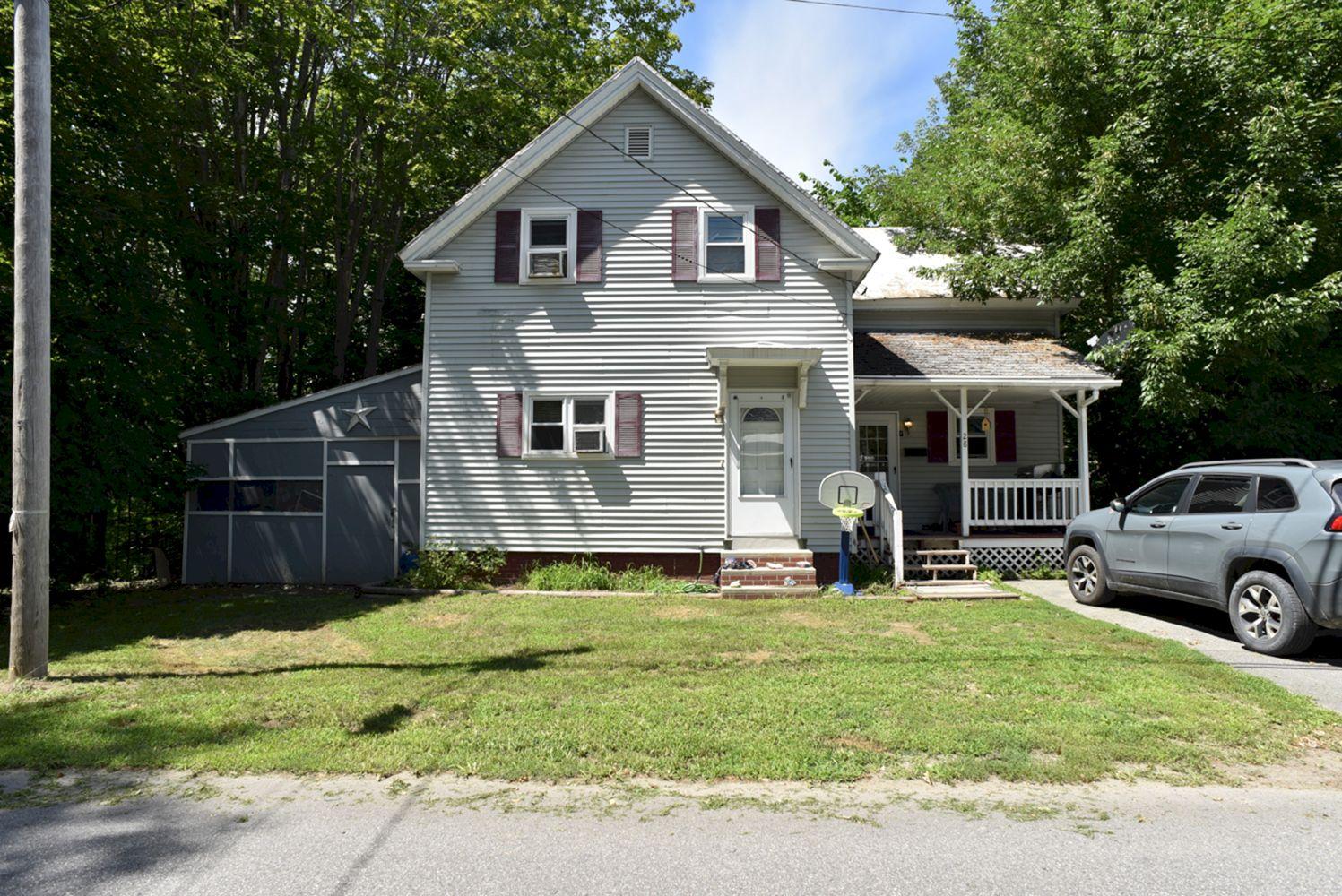 28 Mount Pleasant Avenue Skowhegan Maine Real Estate Listing MLS 1460724