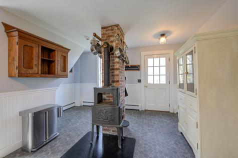 106 Bunker Hill Road Jefferson ME 04348