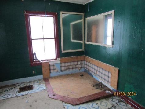 30 Pine Street Guilford ME 04443