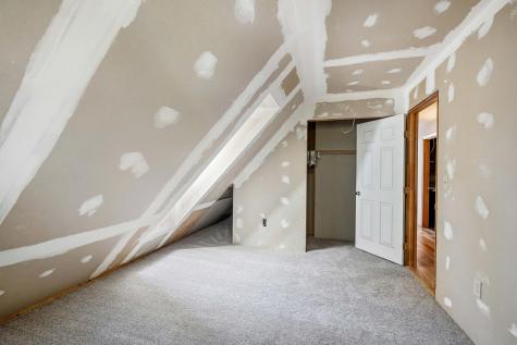 742 River Road Buxton ME 04093