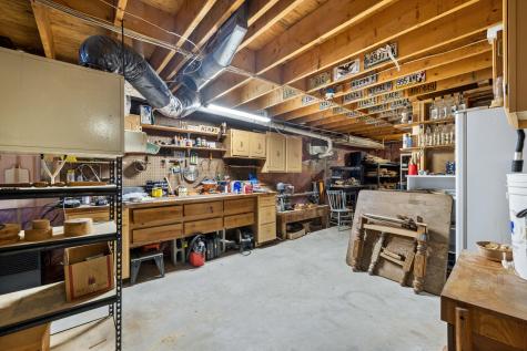 742 River Road Buxton ME 04093