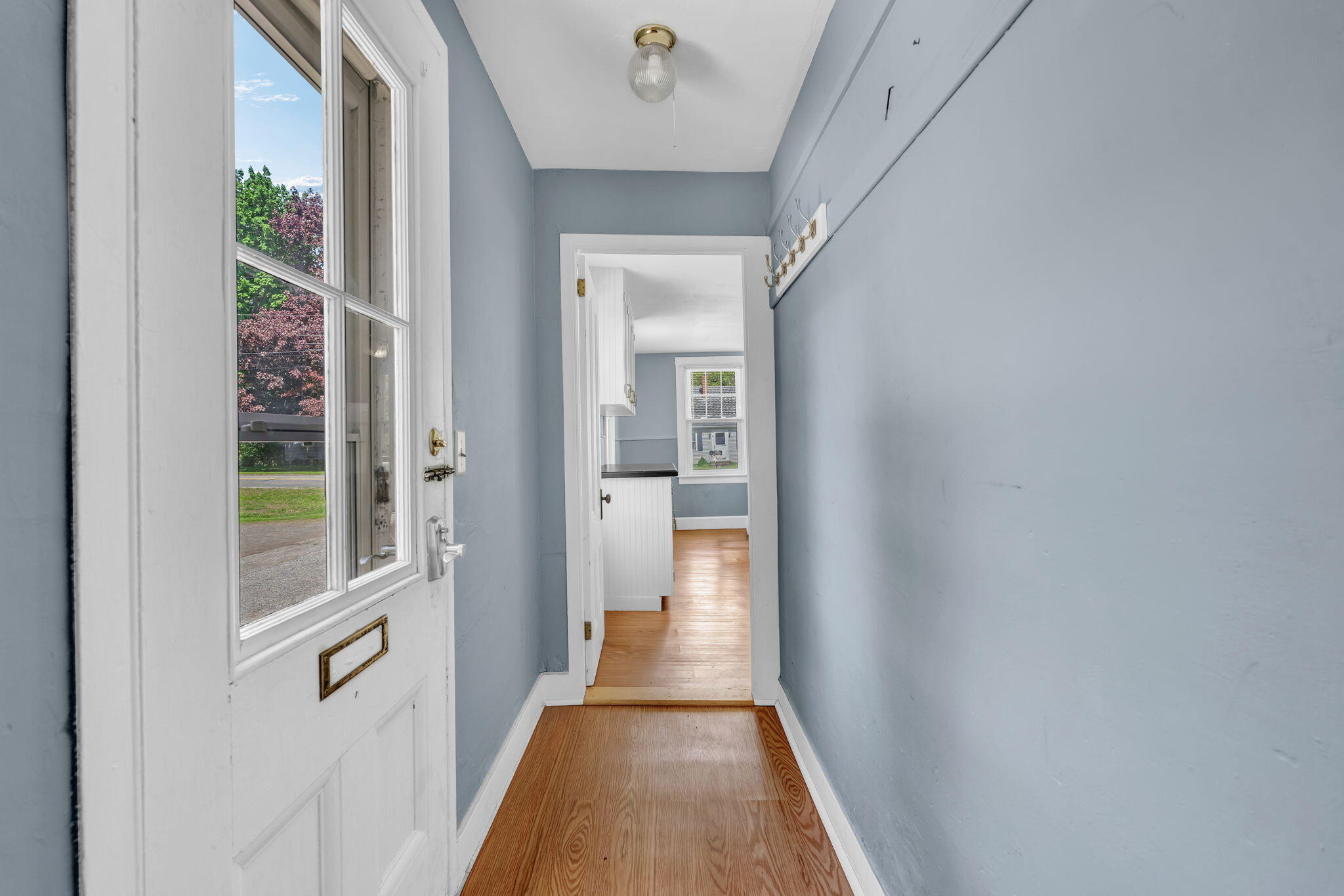 14 Brooklyn Heights Road Thomaston ME 04861