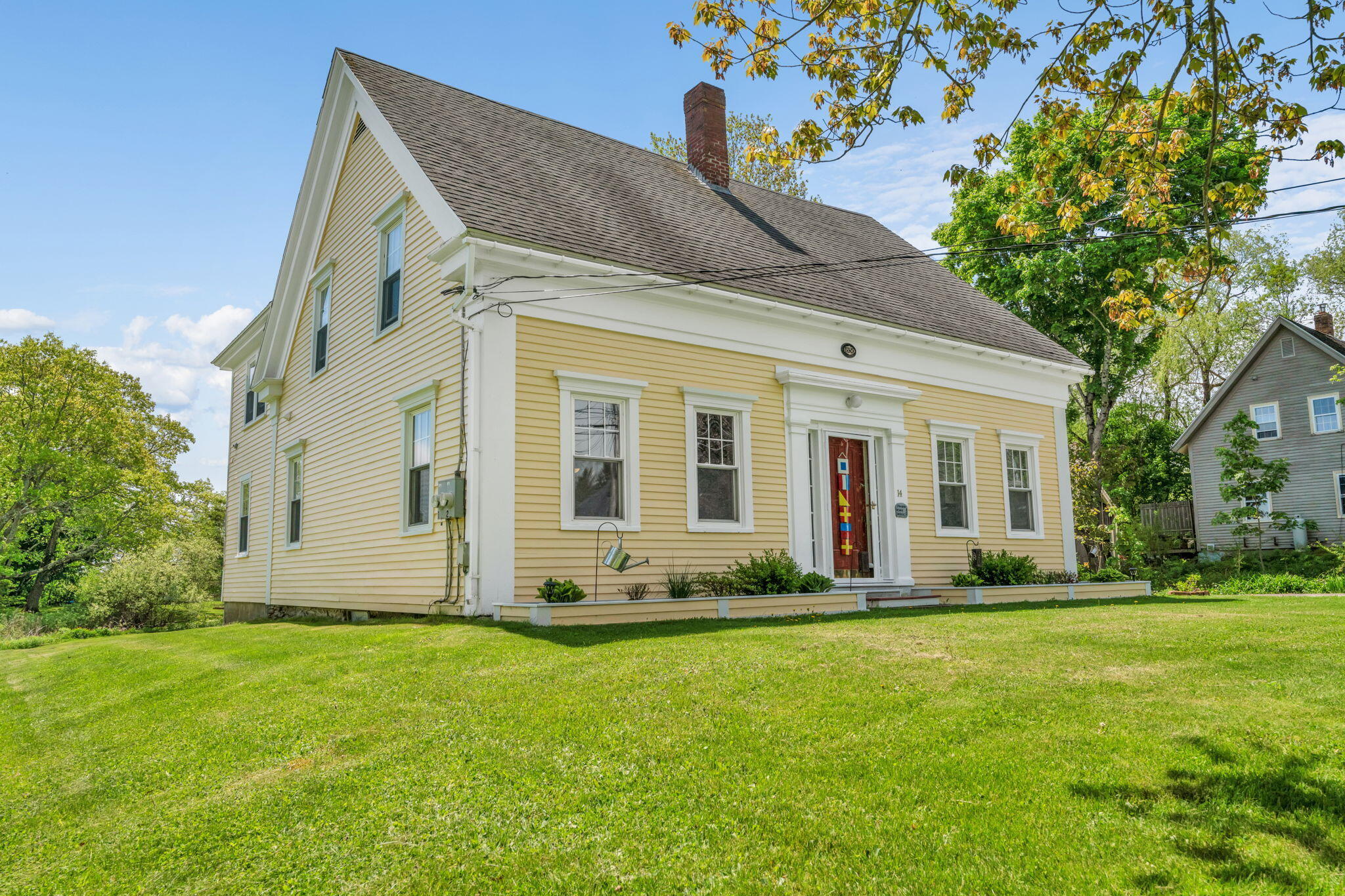 14 Brooklyn Heights Road Thomaston ME 04861