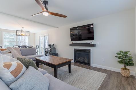 32 Haflinger Lane Berwick ME 03901