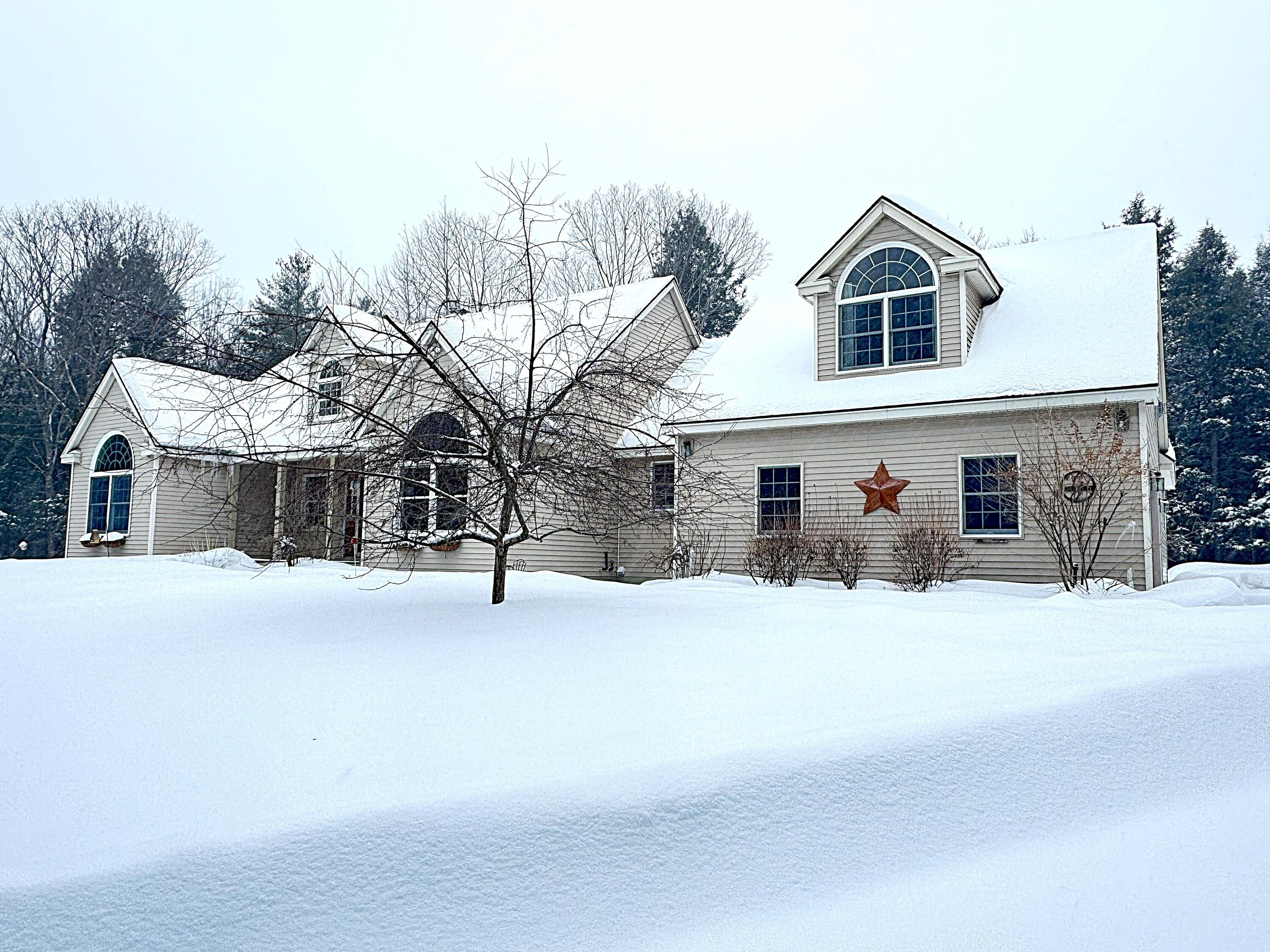 14 Olivia Lane Cumberland ME 04021