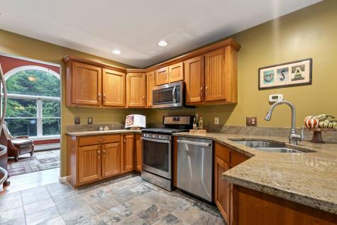 14 Olivia Lane Cumberland ME 04021