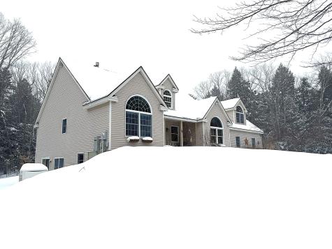 14 Olivia Lane Cumberland ME 04021