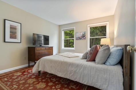 14 Olivia Lane Cumberland ME 04021