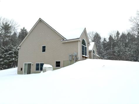 14 Olivia Lane Cumberland ME 04021