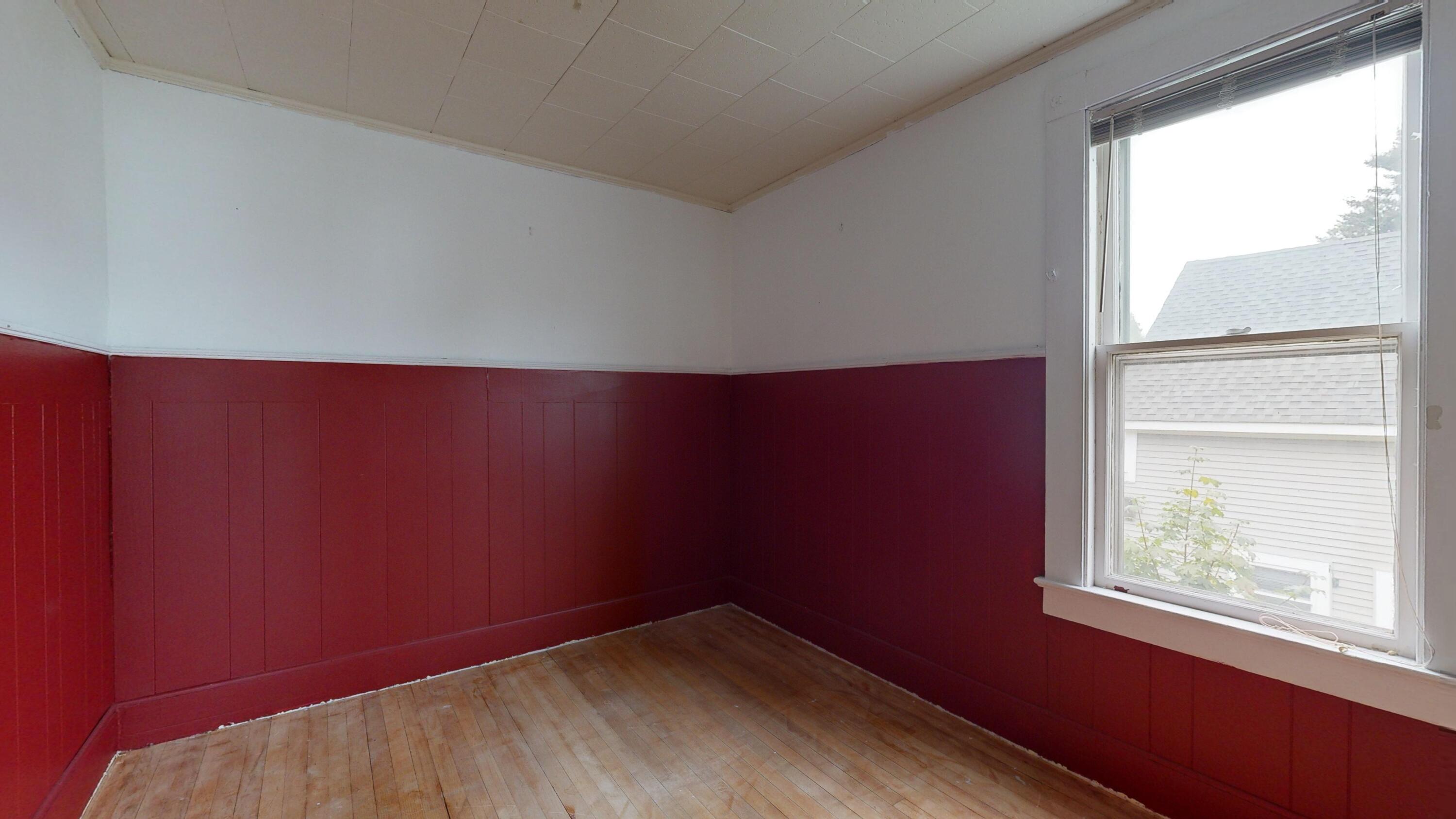 17 Green Street Lewiston ME 04240