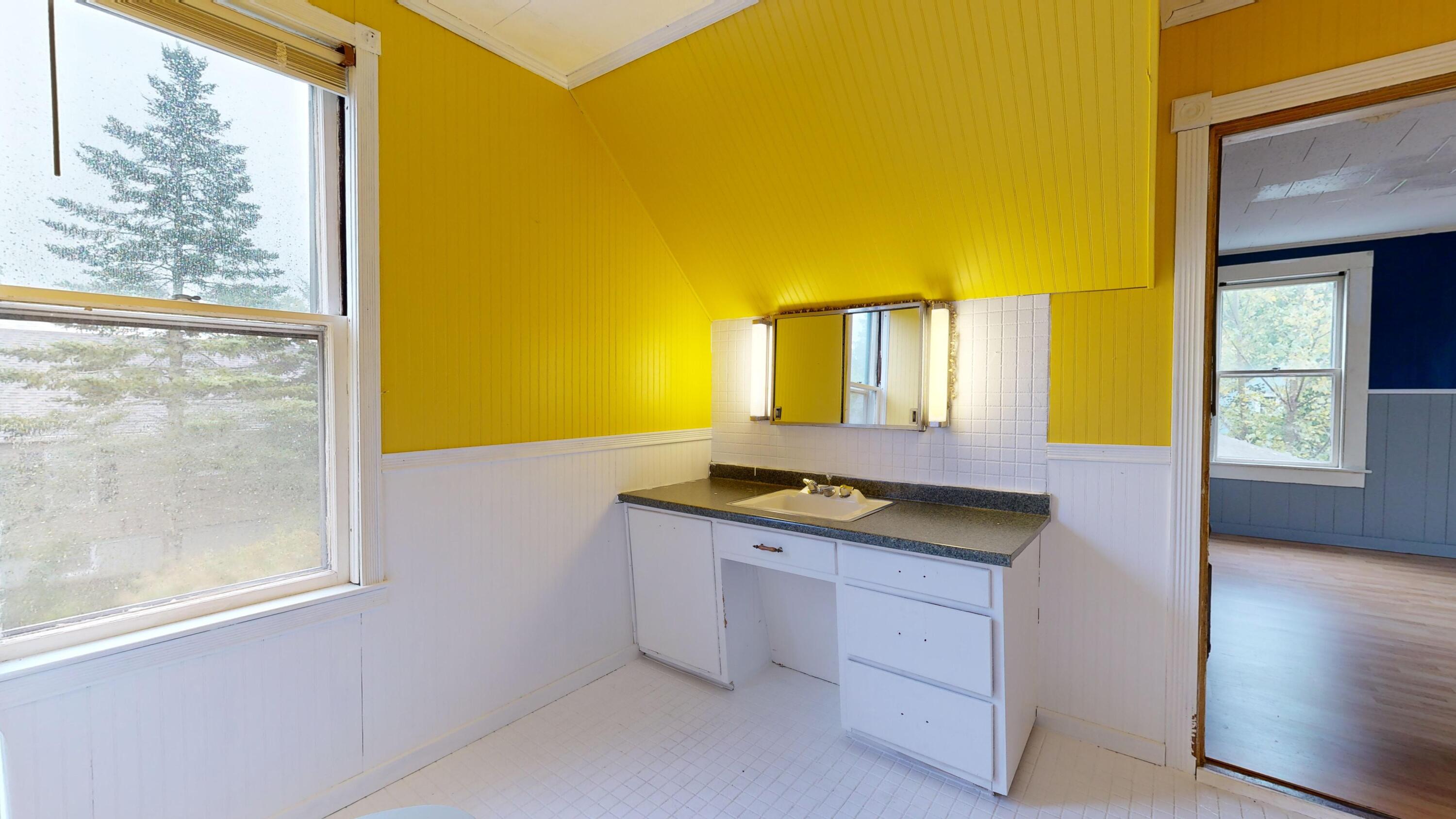 17 Green Street Lewiston ME 04240