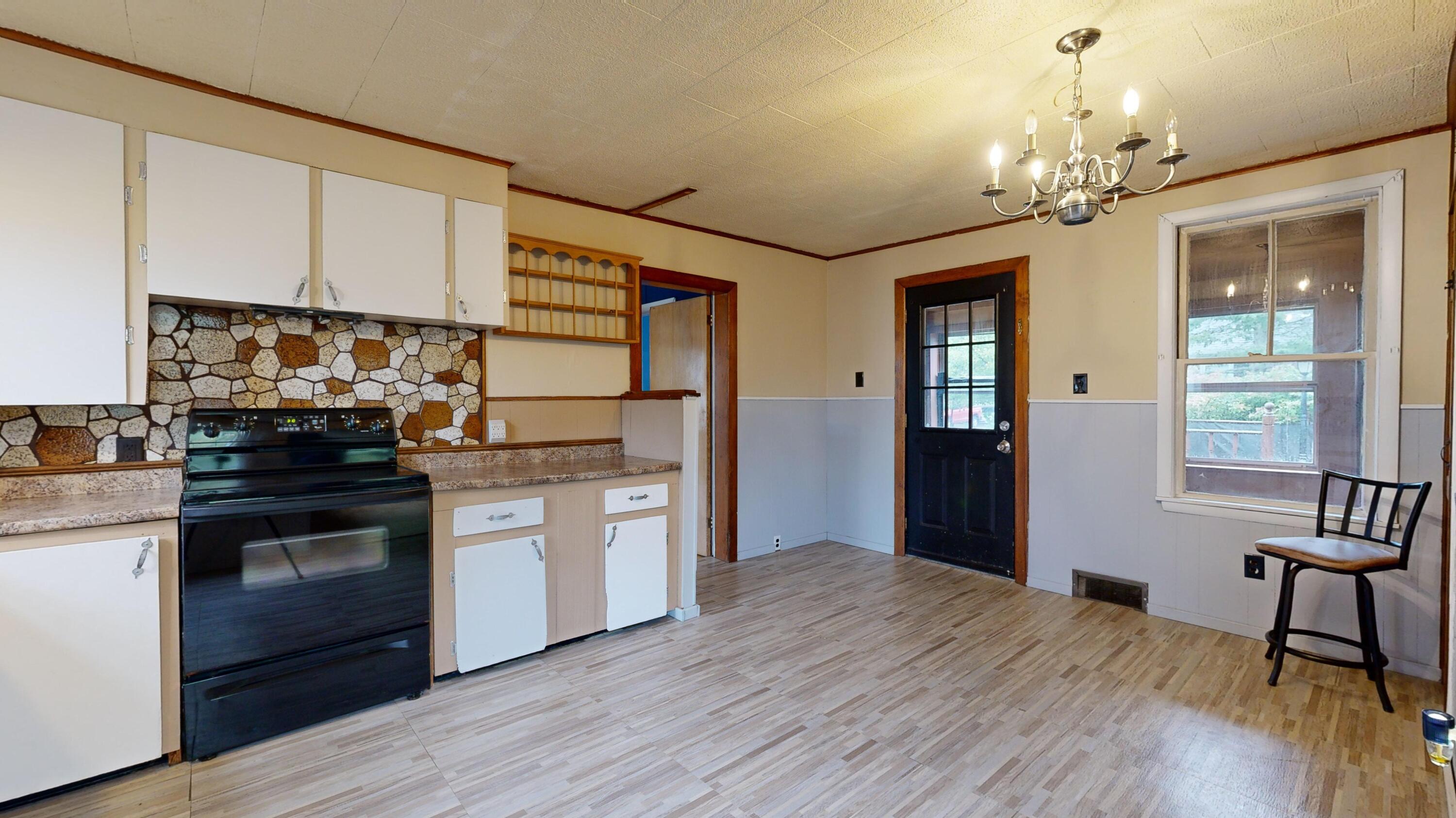 17 Green Street Lewiston ME 04240