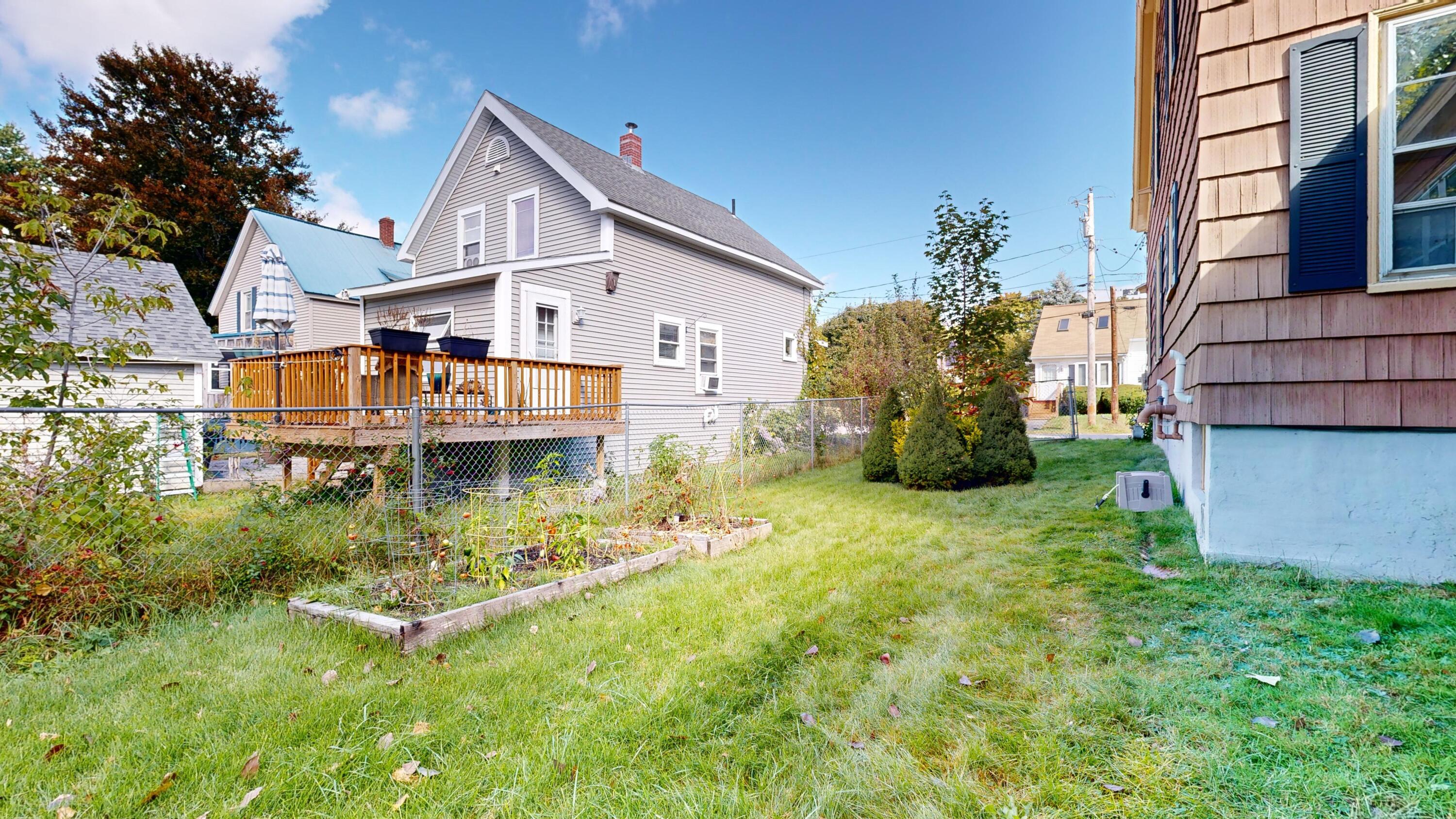 17 Green Street Lewiston ME 04240