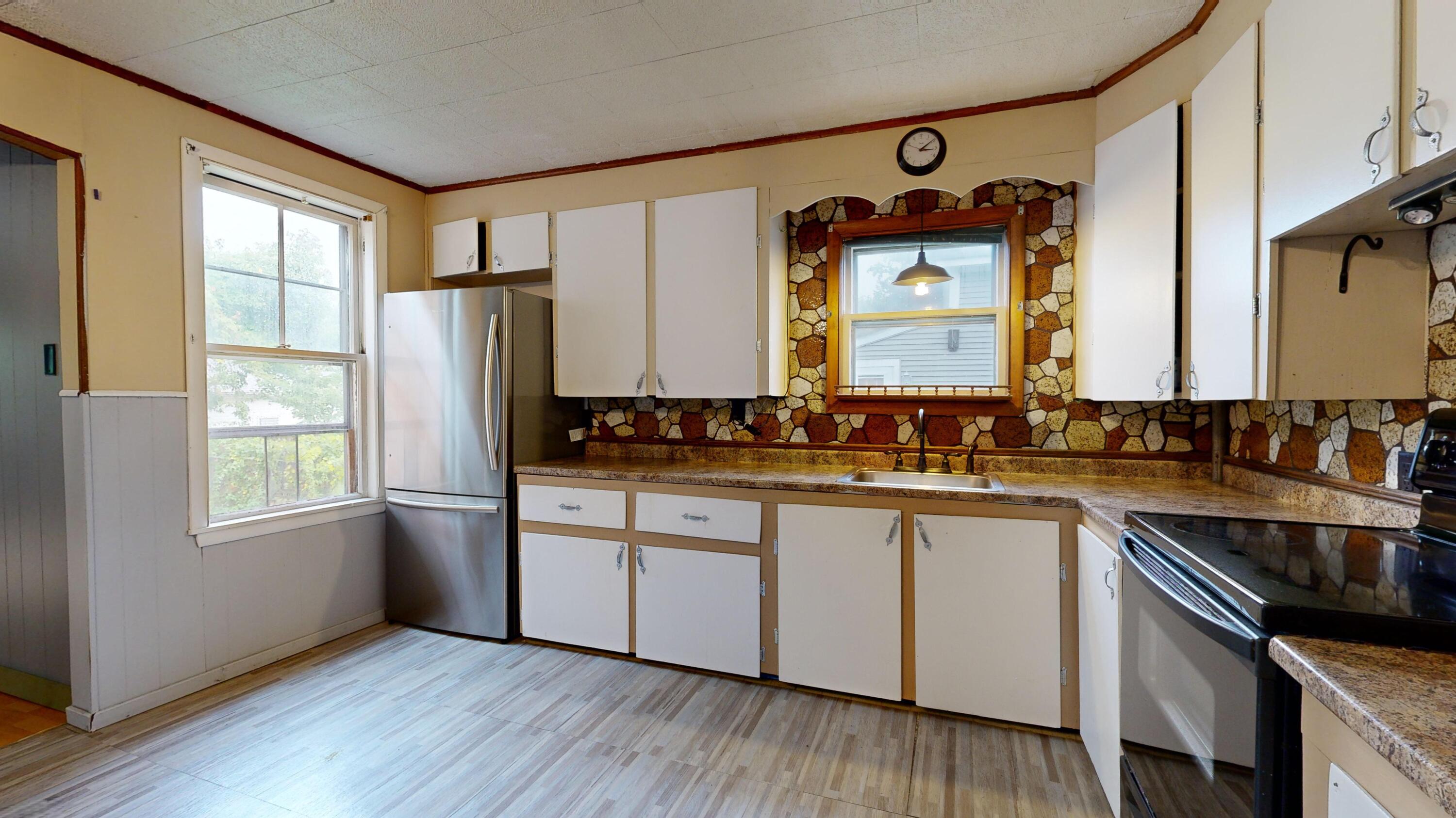 17 Green Street Lewiston ME 04240