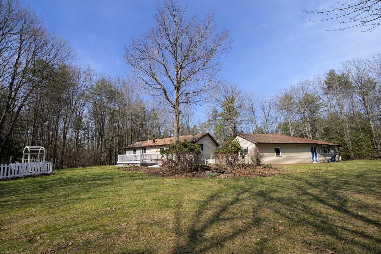 1523 North Road North Yarmouth ME 04097