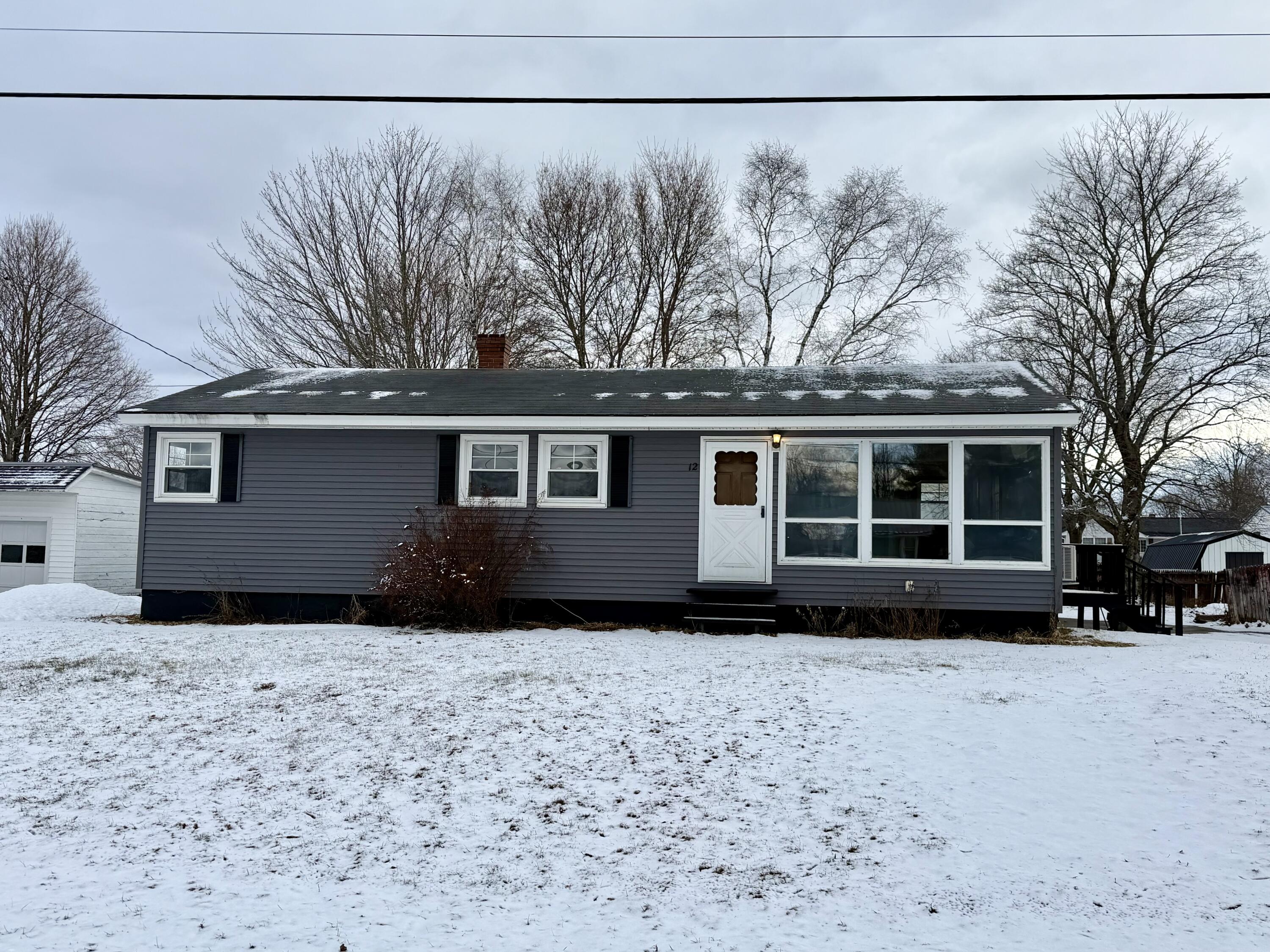 12 Palm Street East Millinocket ME 04430