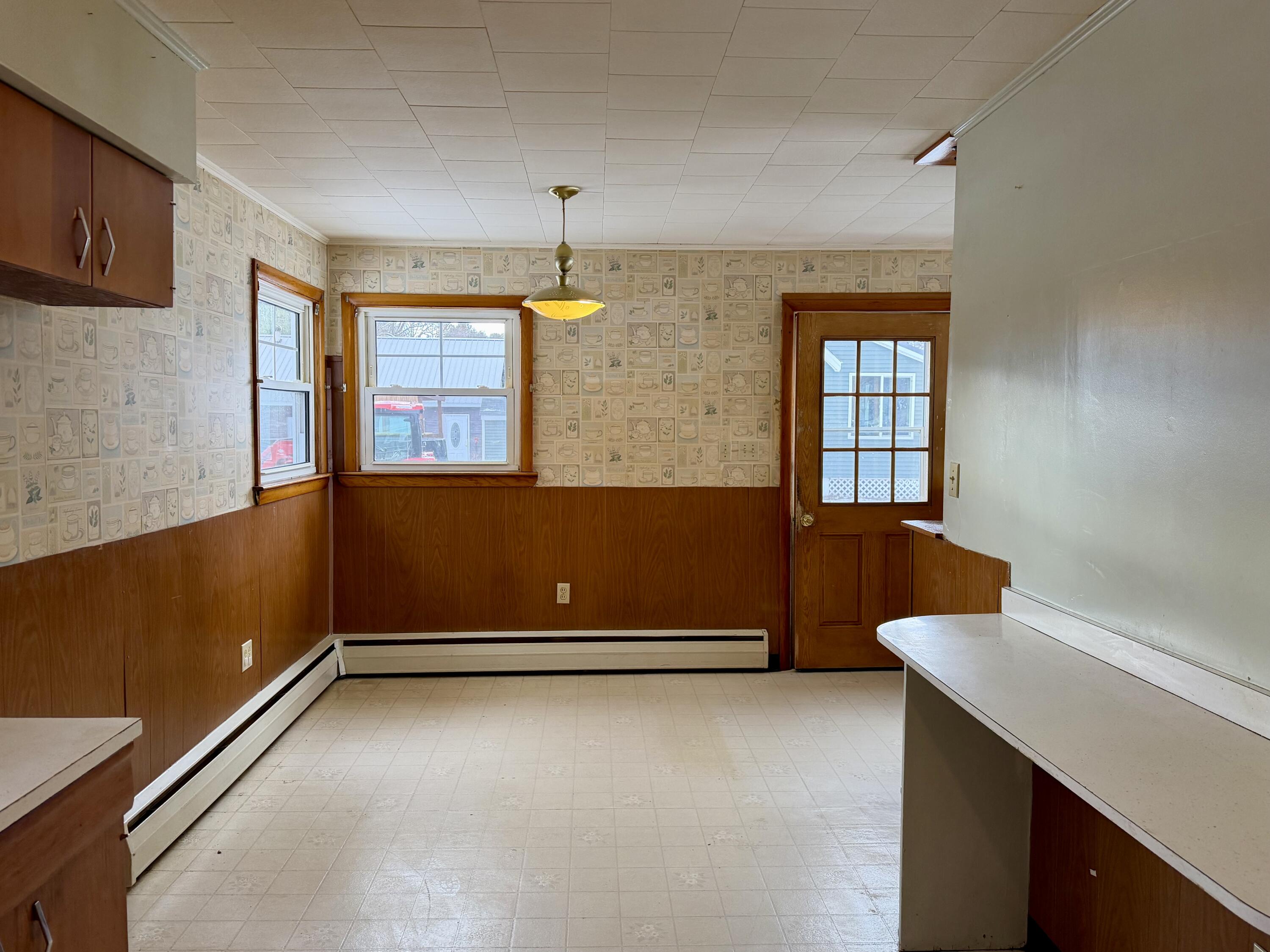 12 Palm Street East Millinocket ME 04430