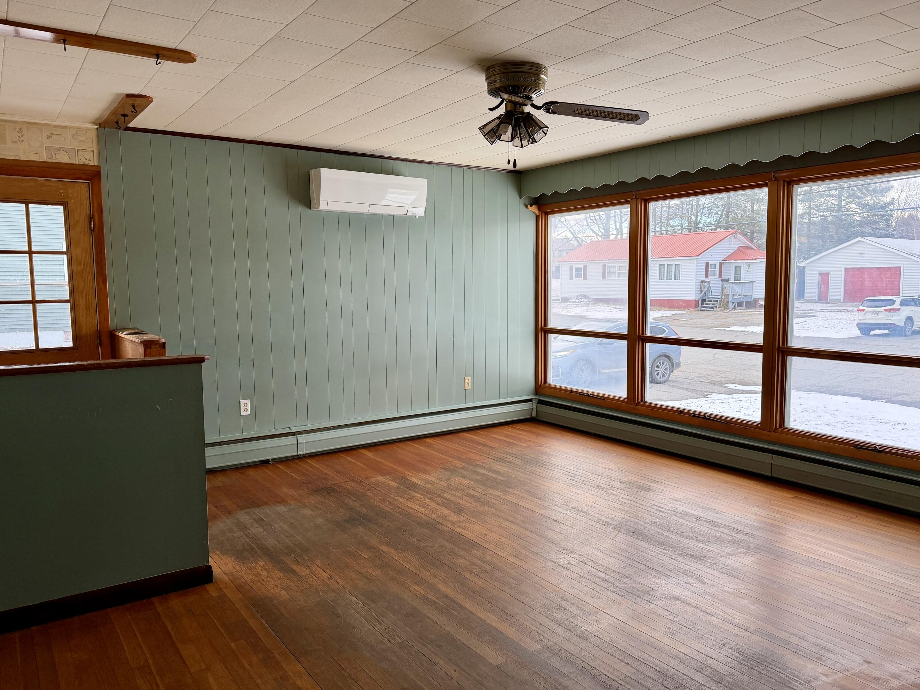 12 Palm Street East Millinocket ME 04430