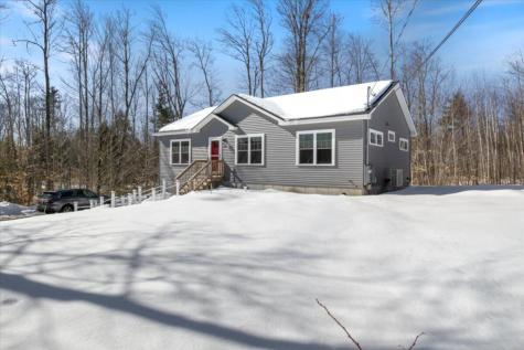 227 Bauneg Beg Road Sanford ME 04073