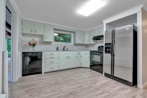 102 Alewive Road Kennebunk ME 04043