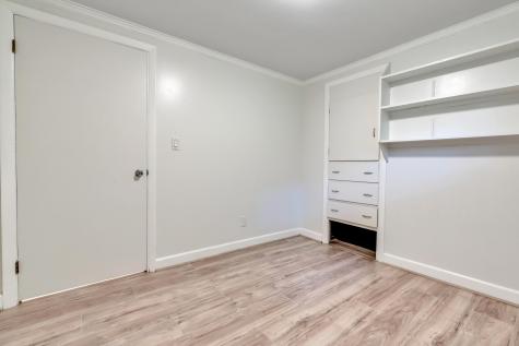 102 Alewive Road Kennebunk ME 04043