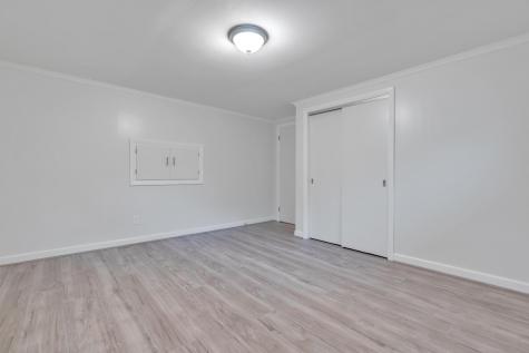 102 Alewive Road Kennebunk ME 04043