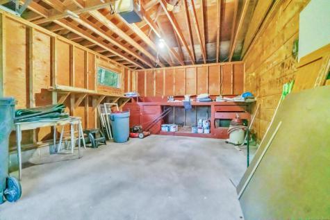 102 Alewive Road Kennebunk ME 04043