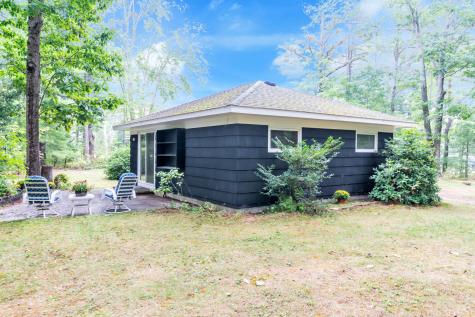 102 Alewive Road Kennebunk ME 04043
