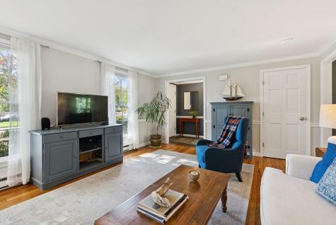 18 Longwood Drive Kennebunk ME 04043