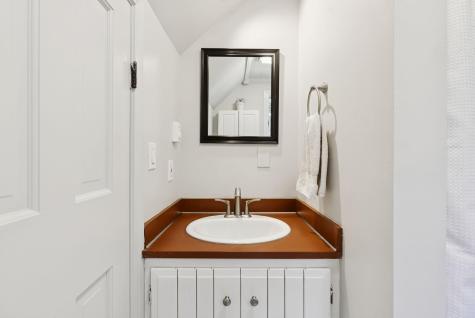 18 Longwood Drive Kennebunk ME 04043