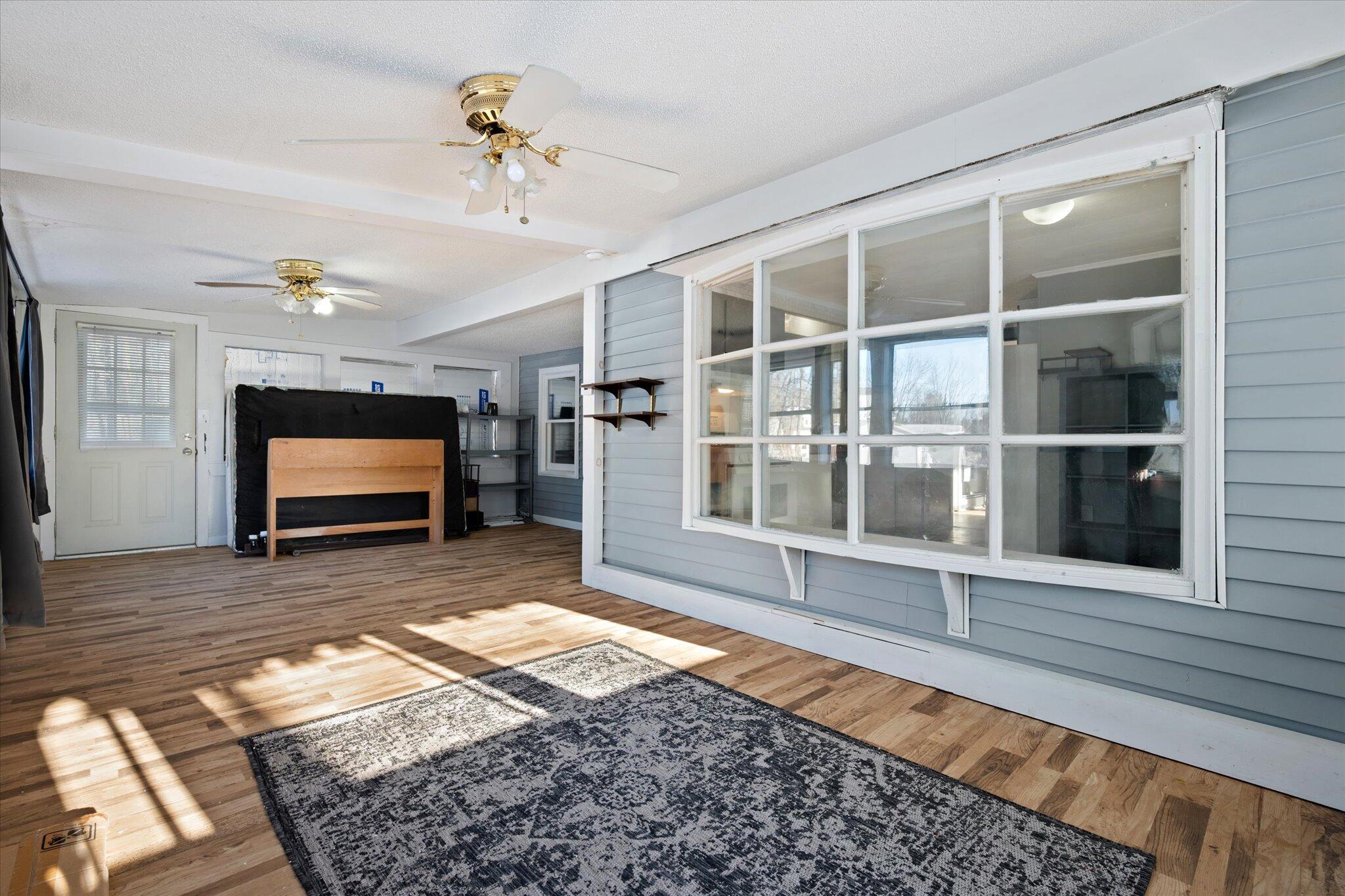 336 Lakeview Road Glenburn ME 04401