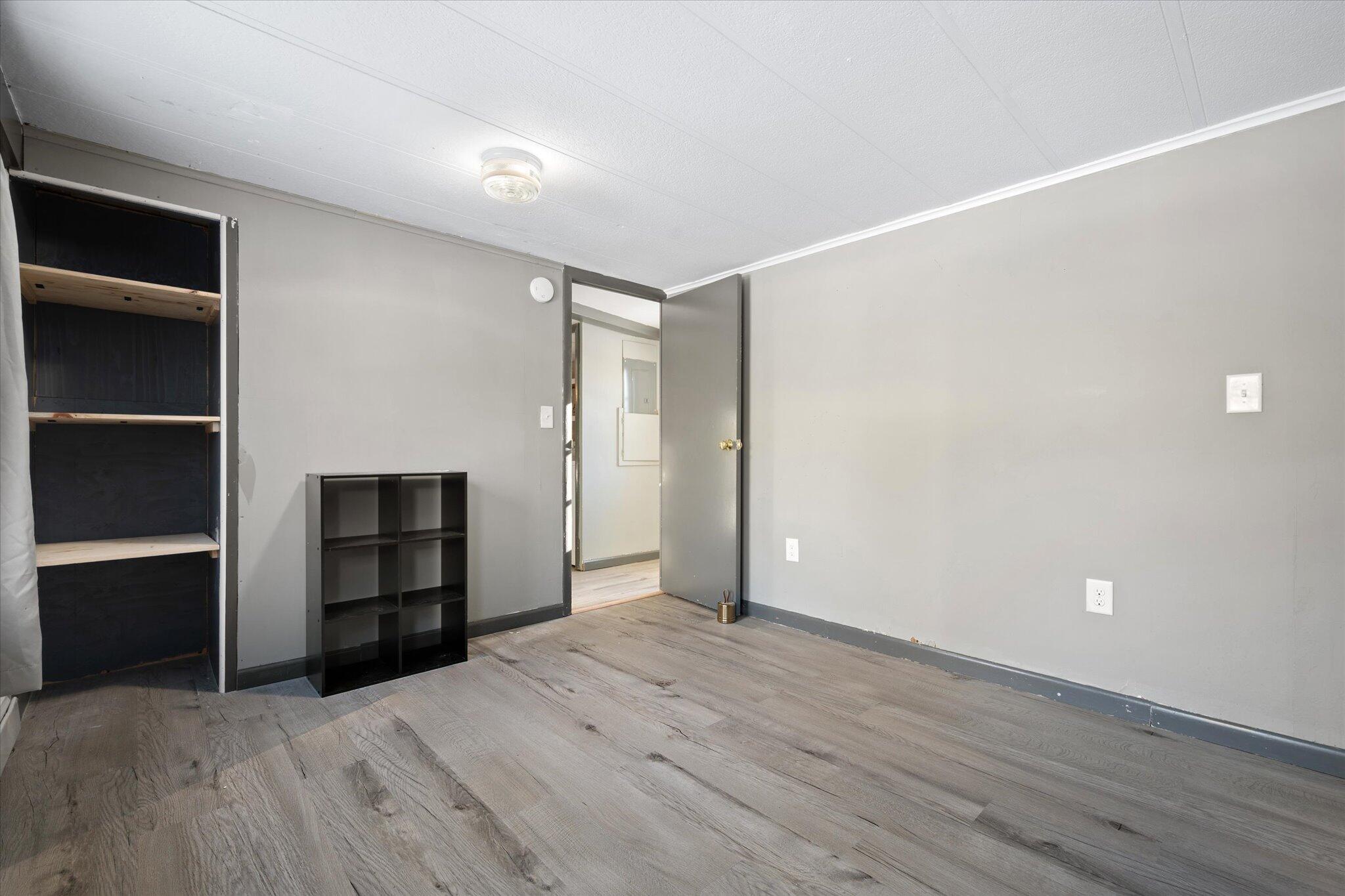 336 Lakeview Road Glenburn ME 04401