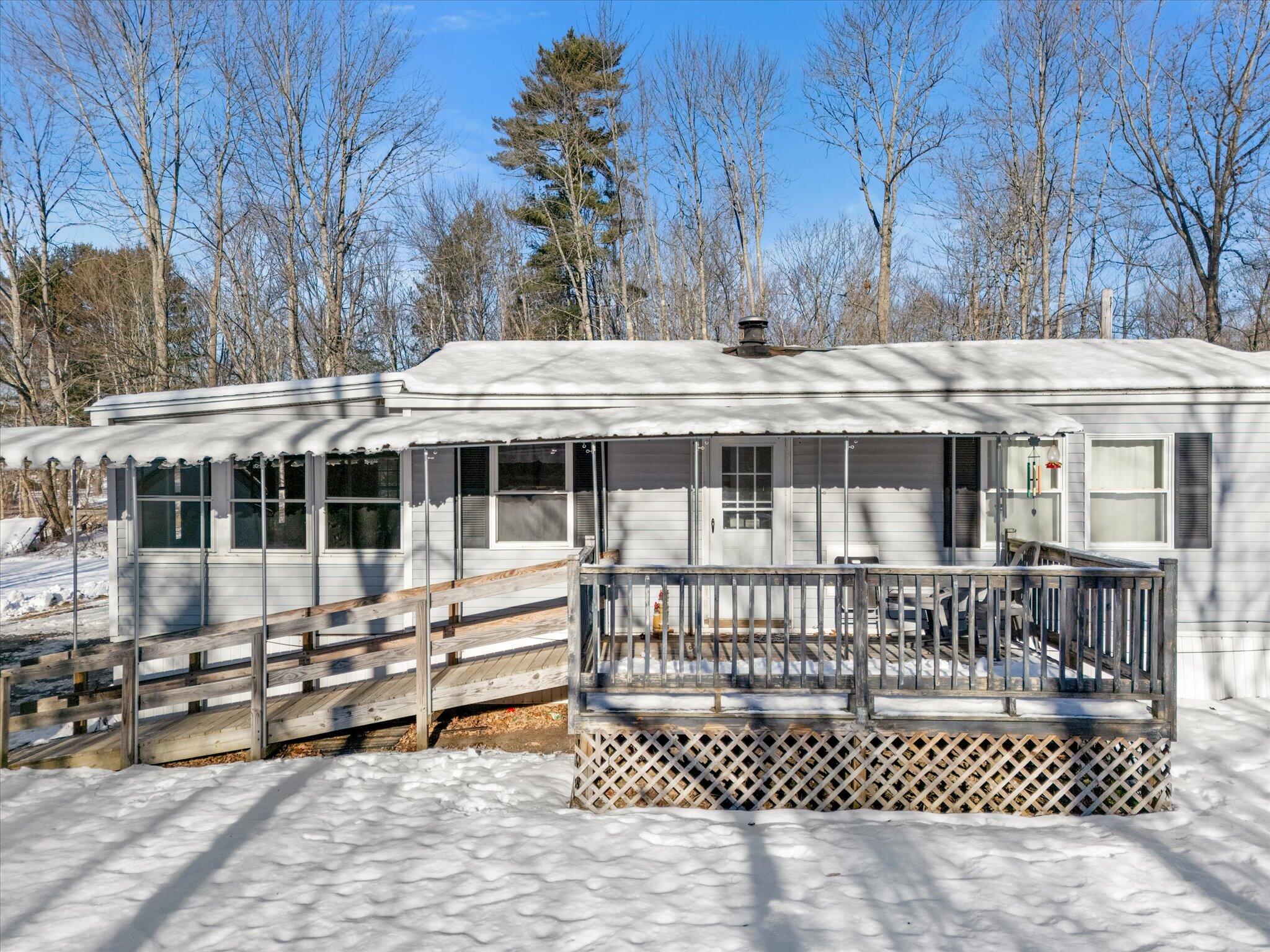336 Lakeview Road Glenburn ME 04401