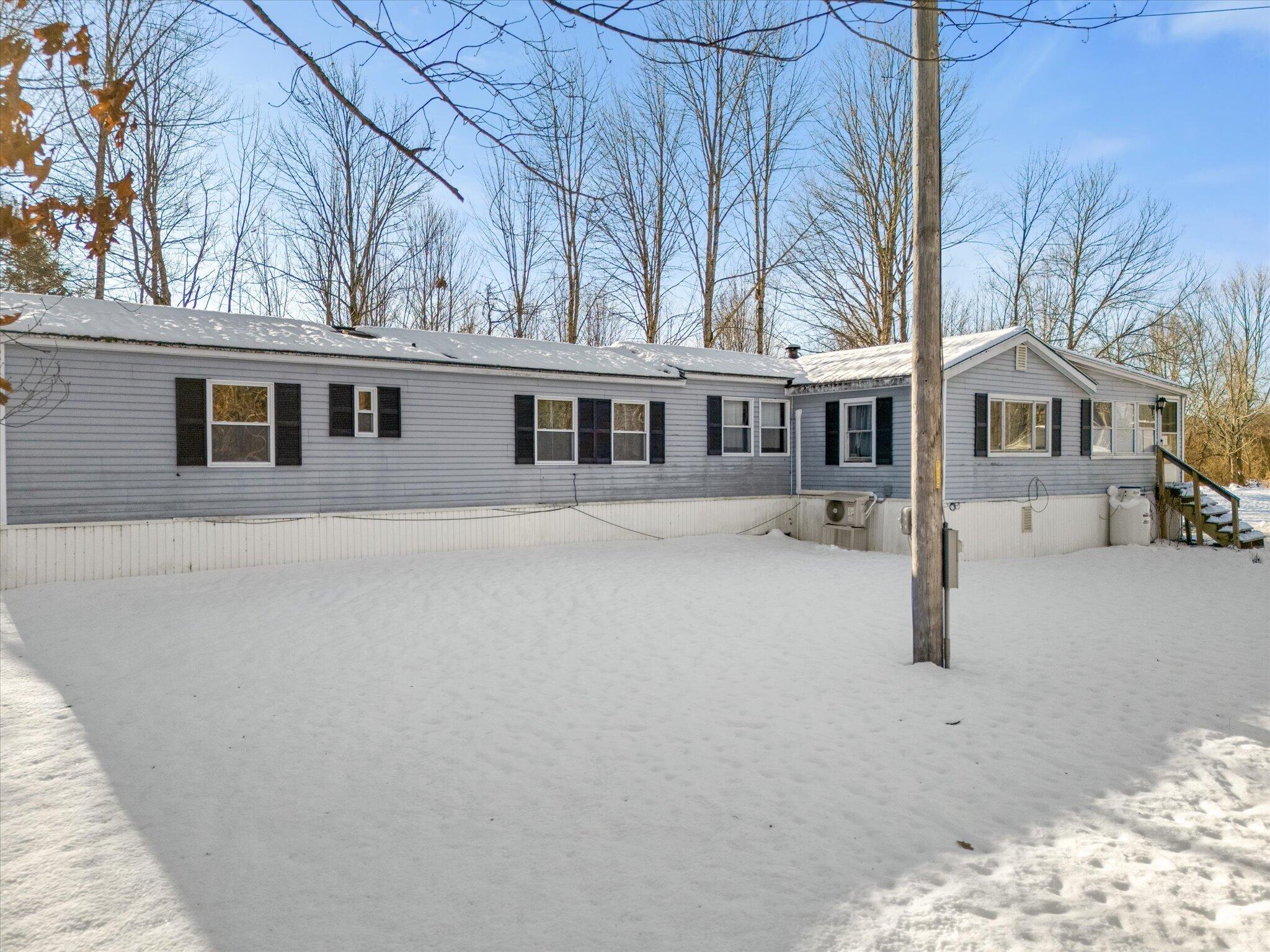 336 Lakeview Road Glenburn ME 04401