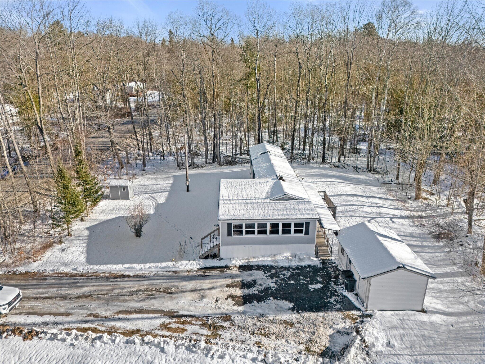336 Lakeview Road Glenburn ME 04401