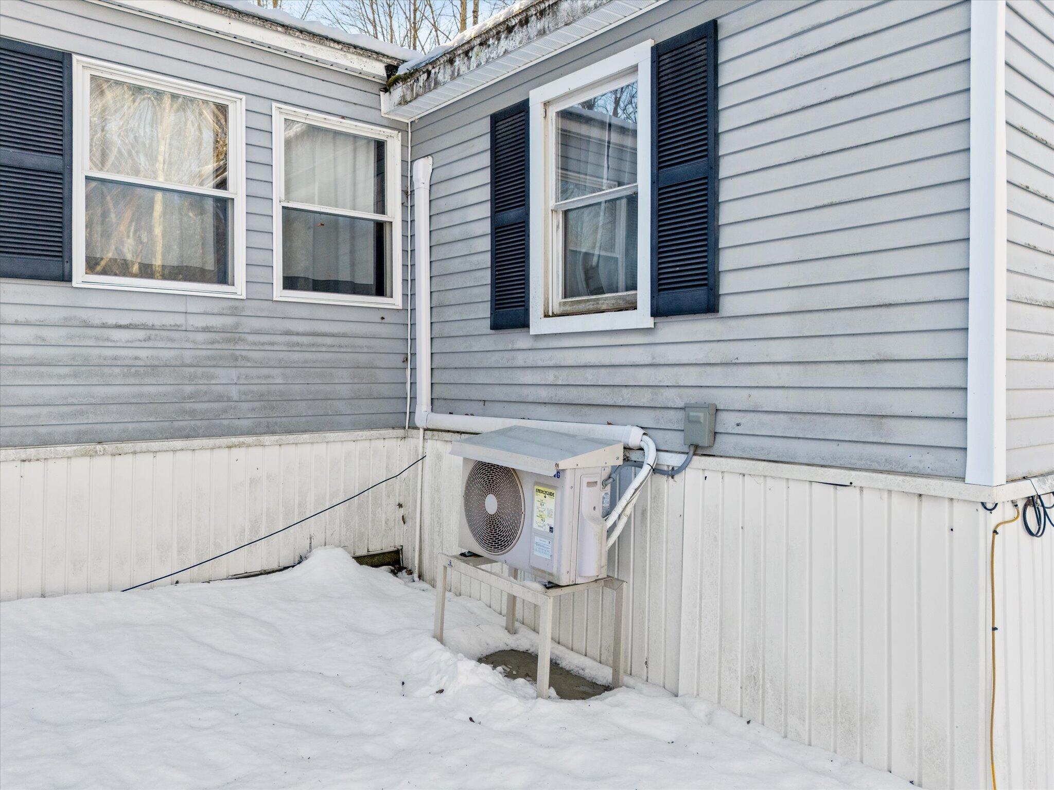 336 Lakeview Road Glenburn ME 04401