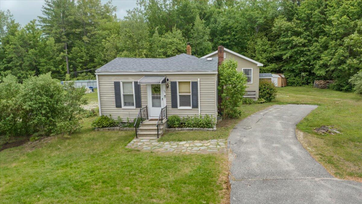 75 Poliquin Avenue Auburn ME 04210