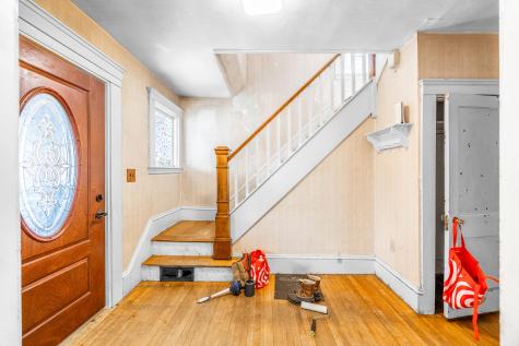 211 Maple Street Bangor ME 04401