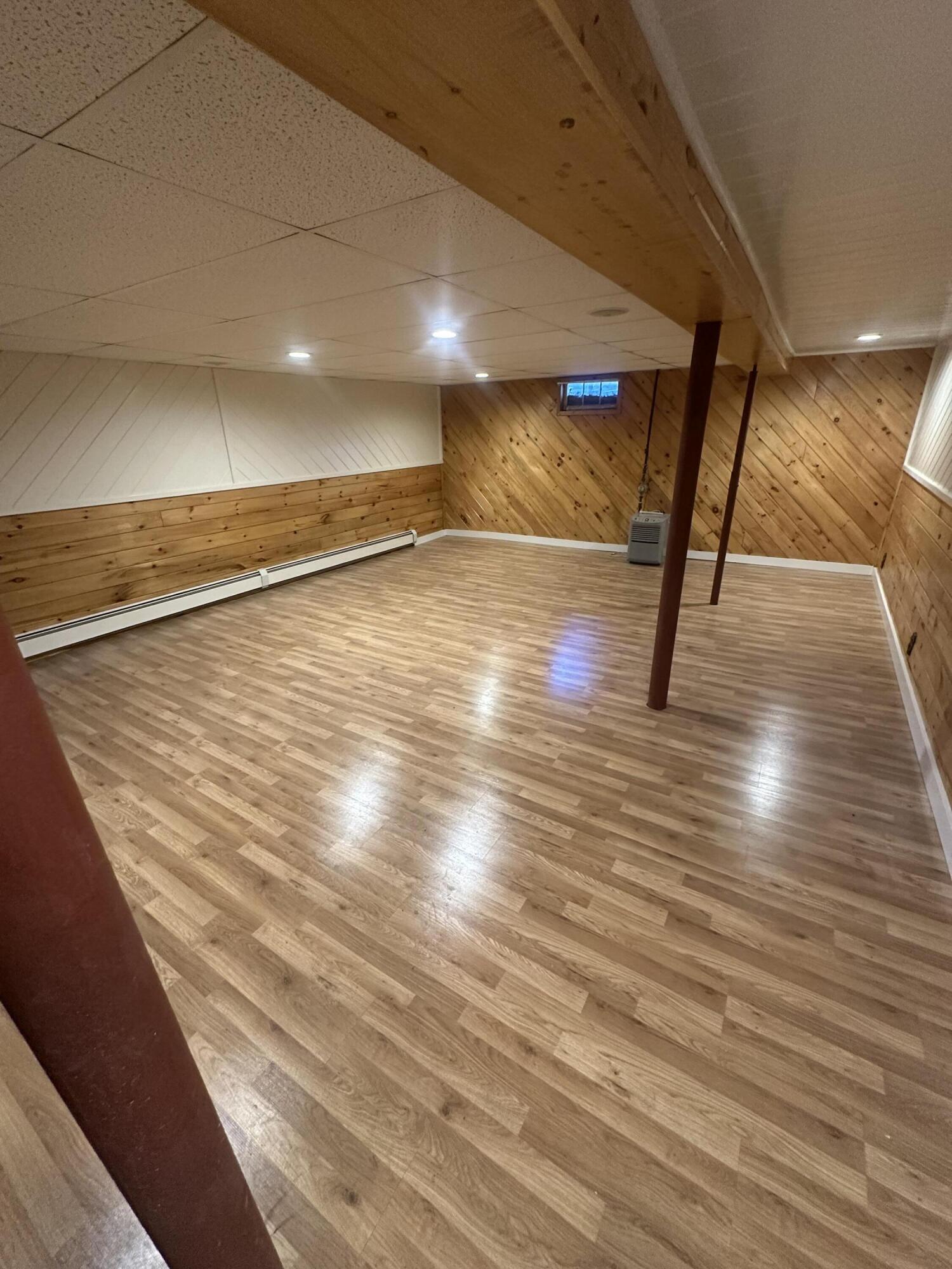 6 Colony Place Millinocket ME 04462