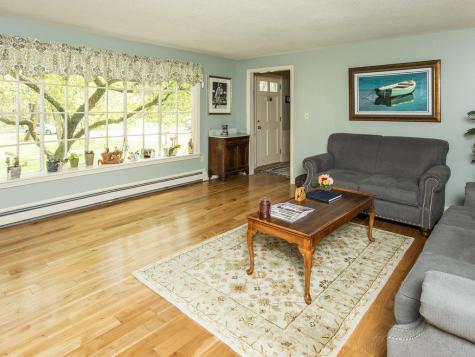 44 Seaborne Drive Yarmouth ME 04096