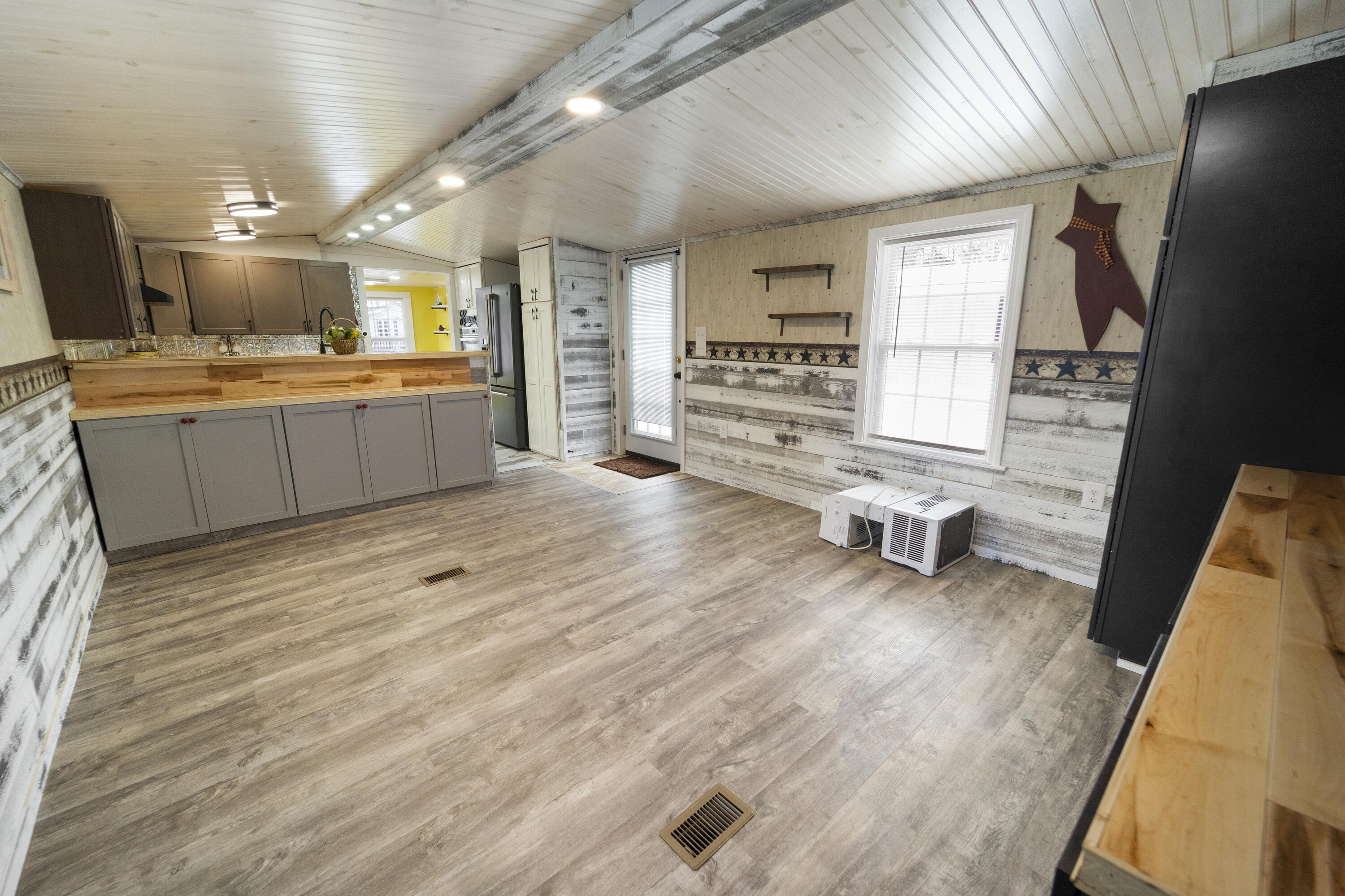 979 Essex Street Bangor ME 04401