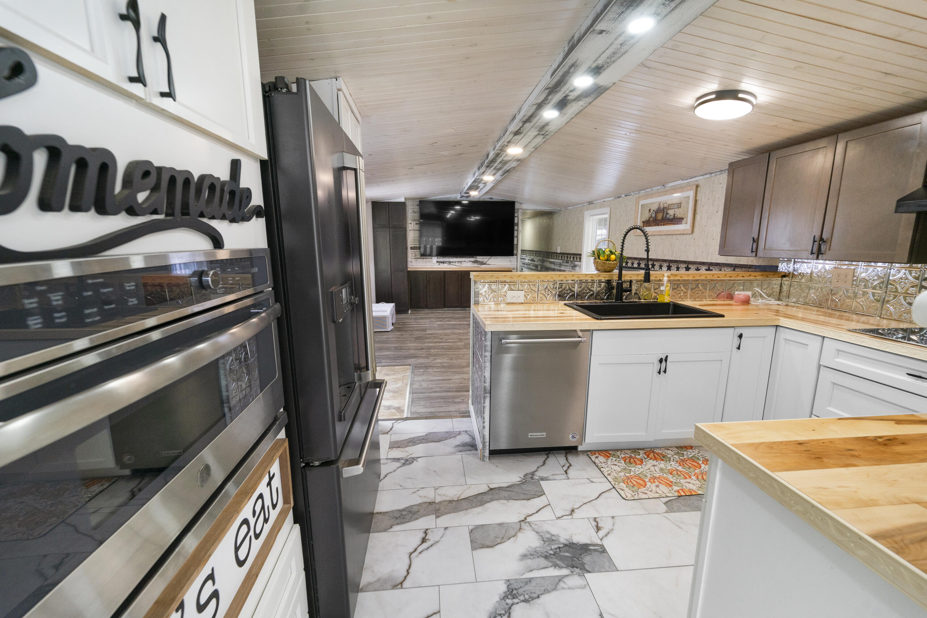 979 Essex Street Bangor ME 04401