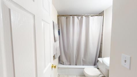8 Parker Street Lewiston ME 04240