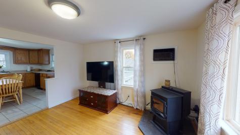 8 Parker Street Lewiston ME 04240