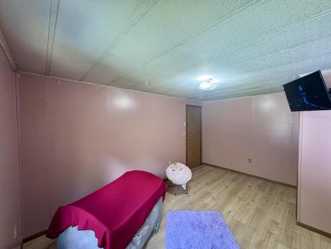 16 Whitetail Drive Strong ME 04983