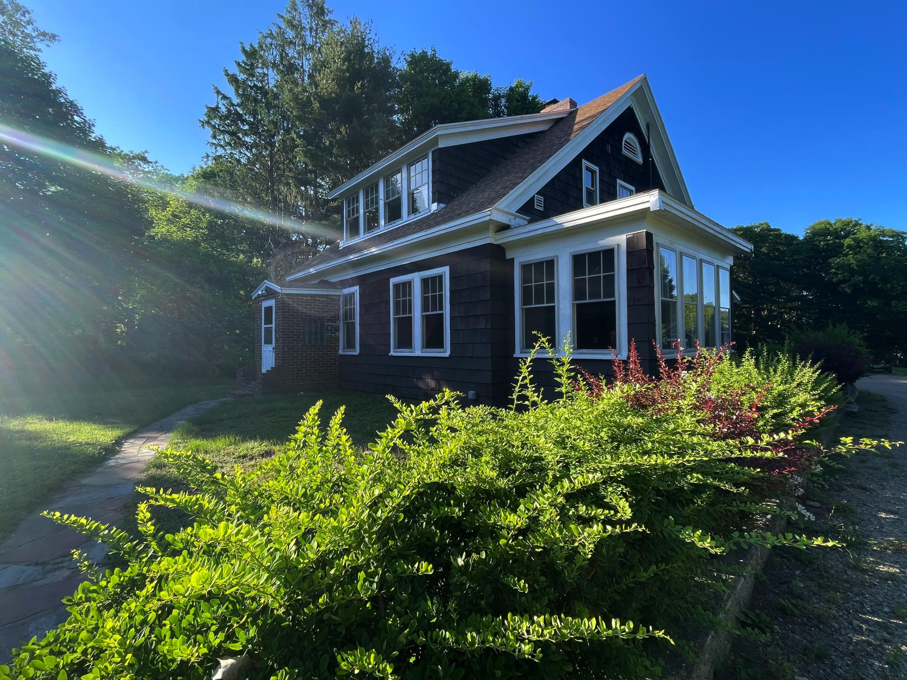 527 Pool Street Biddeford ME 04005